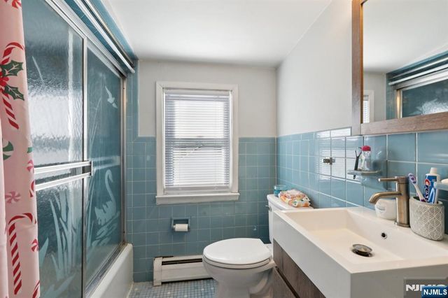 43 Poplar Avenue, Little Ferry, NJ 07643