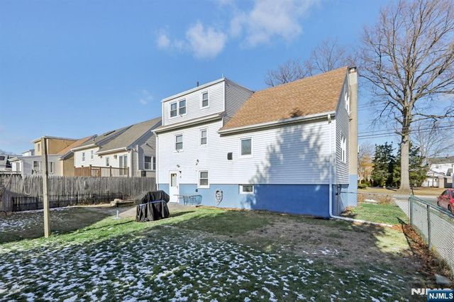 43 Poplar Avenue, Little Ferry, NJ 07643