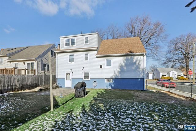 43 Poplar Avenue, Little Ferry, NJ 07643