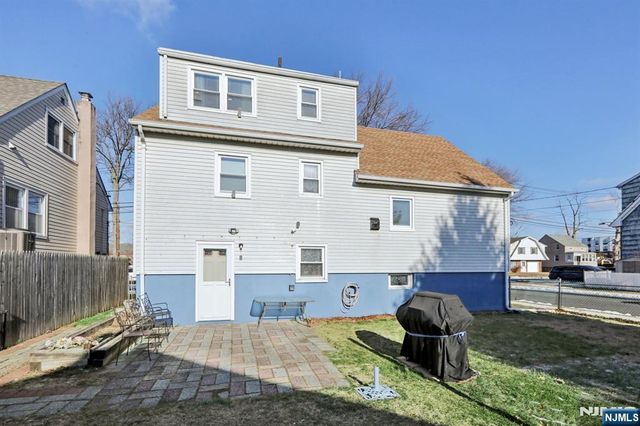 43 Poplar Avenue, Little Ferry, NJ 07643