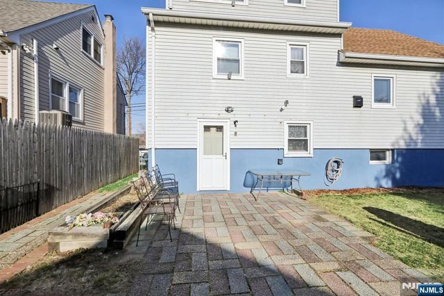 43 Poplar Avenue, Little Ferry, NJ 07643