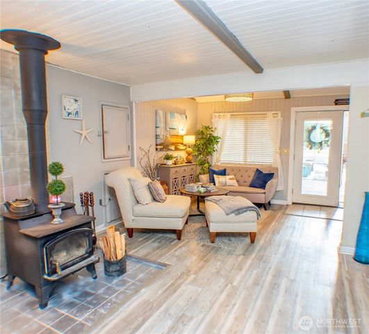 1130 E Timberlake Drive, Shelton, WA 98584