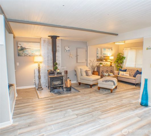 1130 E Timberlake Drive, Shelton, WA 98584