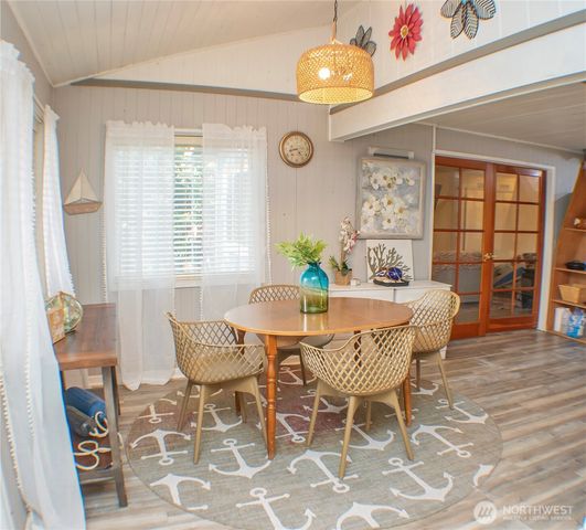 1130 E Timberlake Drive, Shelton, WA 98584