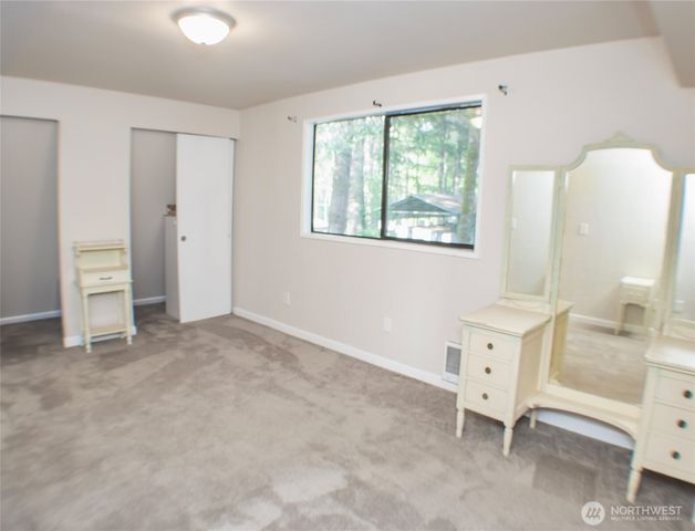 1130 E Timberlake Drive, Shelton, WA 98584