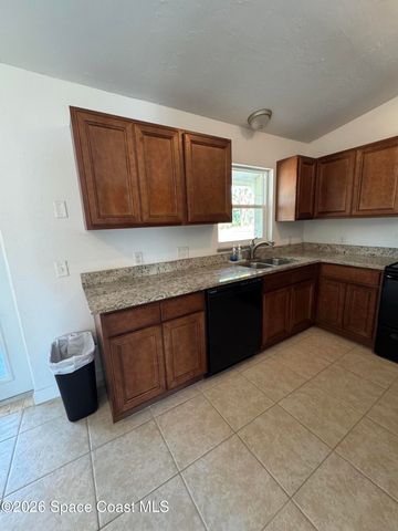 2177 Jupiter Boulevard SW, Palm Bay, FL 32908