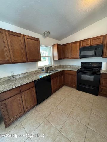 2177 Jupiter Boulevard SW, Palm Bay, FL 32908