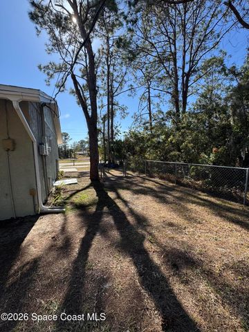 2177 Jupiter Boulevard SW, Palm Bay, FL 32908