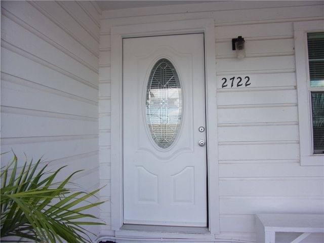 2722 Greenwood Dr, Corpus Christi, TX 78405
