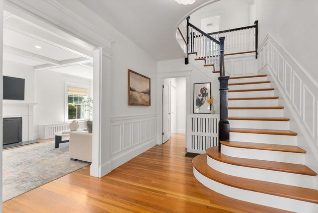 63 Cedar St, Newton, MA 02459