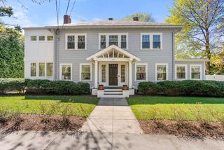 63 Cedar St, Newton, MA 02459