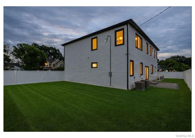 2 Radial Lane, Levittown, NY 11756