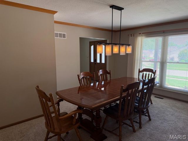 5849 Morning Field Place, Mehlville, MO 63128