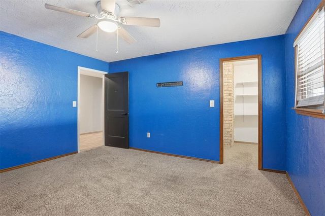 1002 Bodenstein Terrace, Hobart, OK 73651