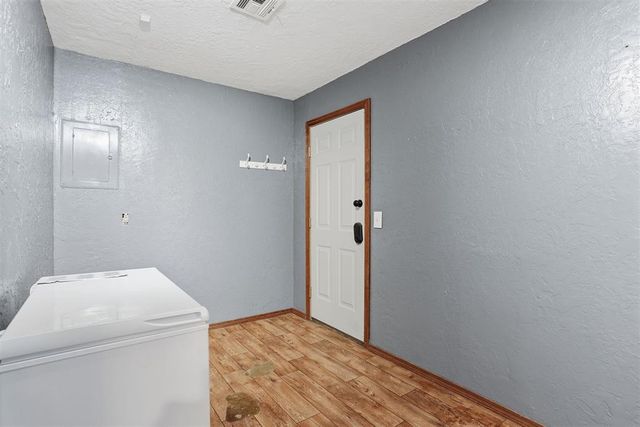 1002 Bodenstein Terrace, Hobart, OK 73651