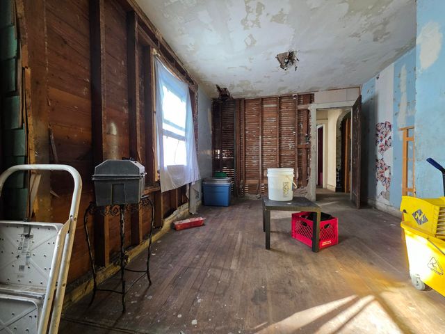 772 Ohio Street, Gary, IN 46402