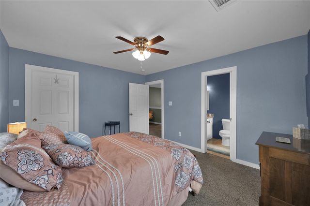 592 Mosswood Drive, Conroe, TX 77302