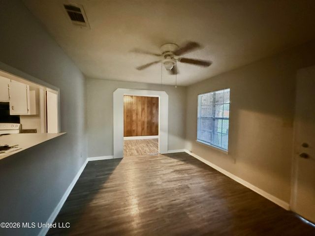 2008 Clemson Circle, Gautier, MS 39553