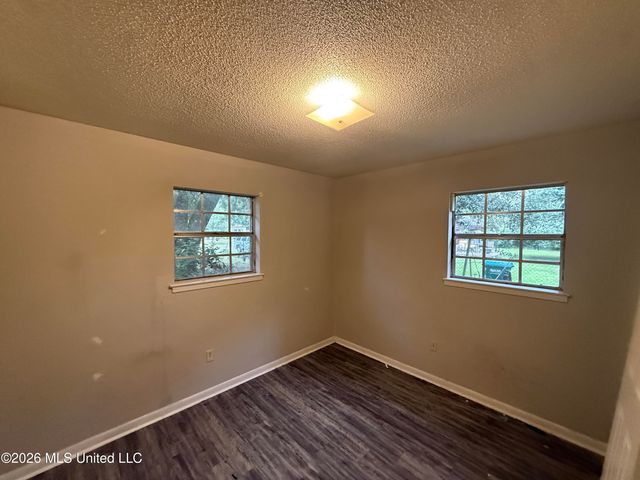 2008 Clemson Circle, Gautier, MS 39553