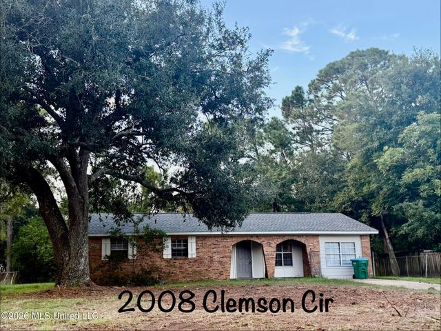 2008 Clemson Circle, Gautier, MS 39553