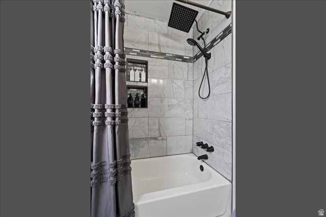 5243 S 2200 W, Roy, UT 84067