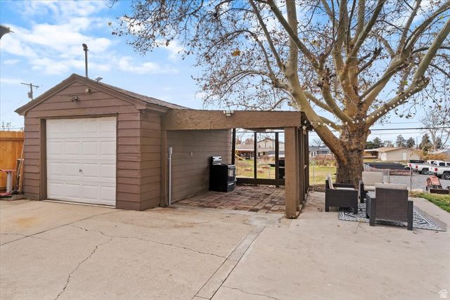 5243 S 2200 W, Roy, UT 84067