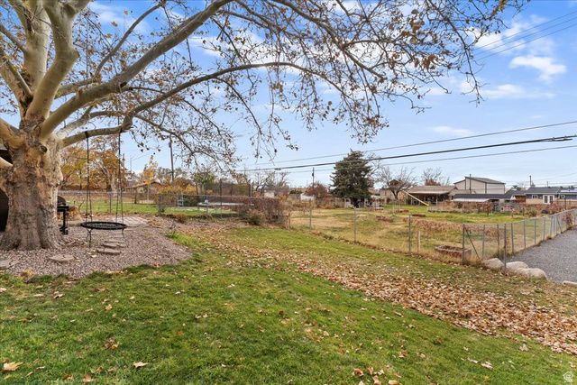 5243 S 2200 W, Roy, UT 84067