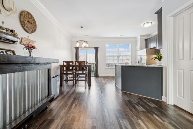 4705 Brighton Village Dr, Nashville, TN 37211