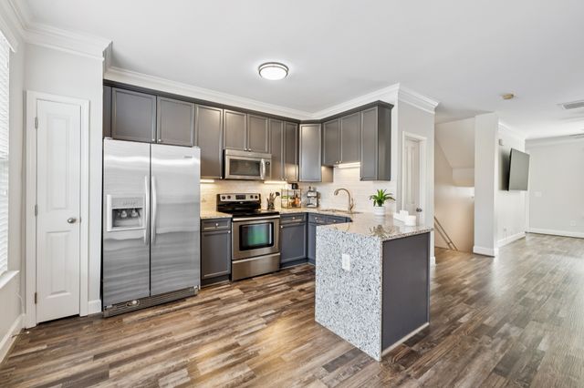 4705 Brighton Village Dr, Nashville, TN 37211