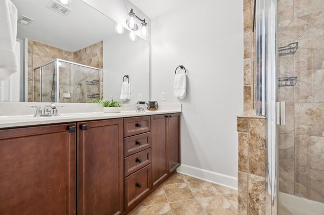 4705 Brighton Village Dr, Nashville, TN 37211