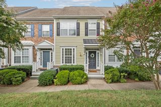 4705 Brighton Village Dr, Nashville, TN 37211