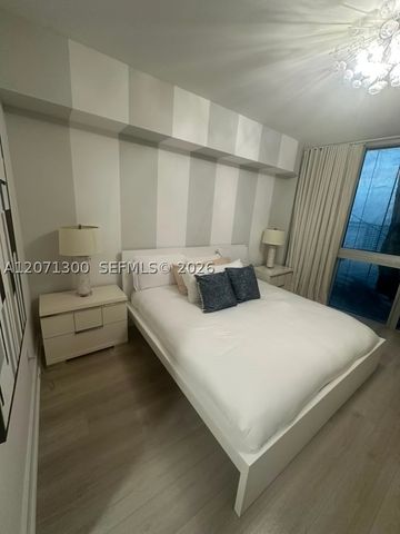 485 Brickell Ave 1908, Miami, FL 33131