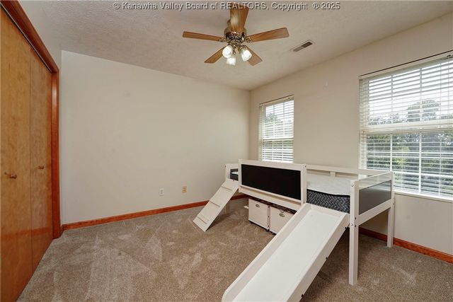 1 Bridlewood Road, Charleston, WV 25314