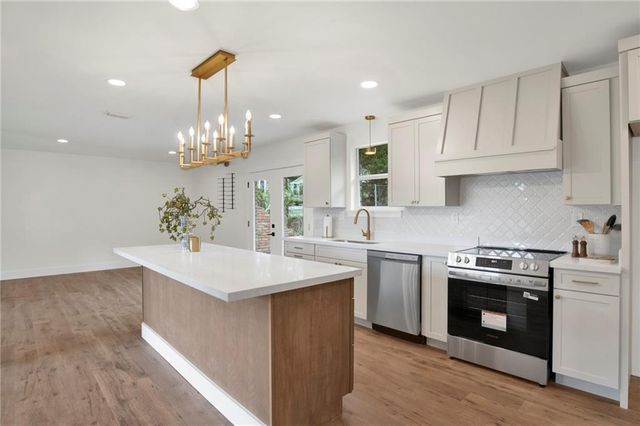 4724 St Dominic Place, Mobile, AL 36693