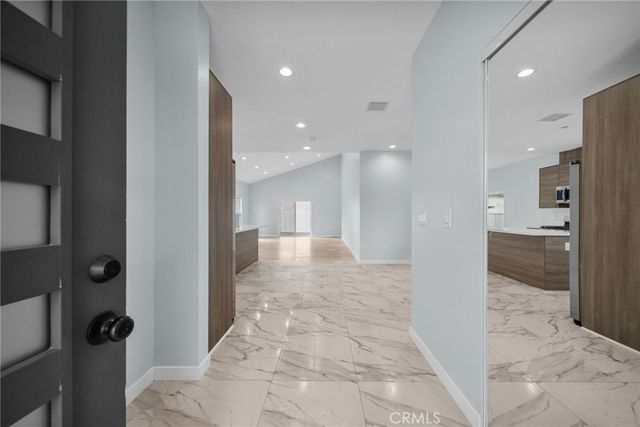 955 Brossard, Thousand Oaks, CA 91360