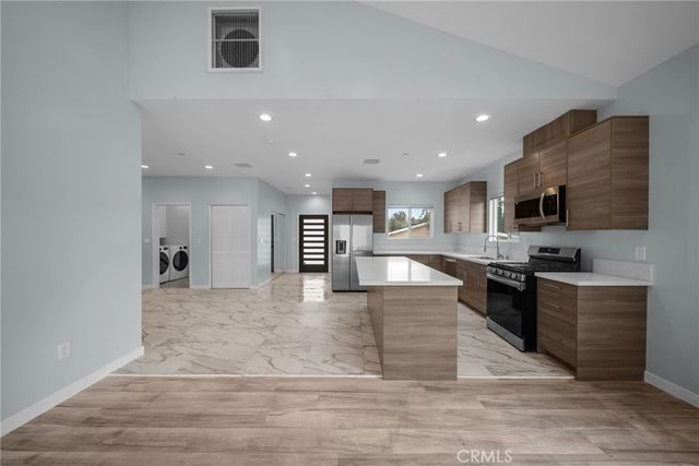 955 Brossard, Thousand Oaks, CA 91360