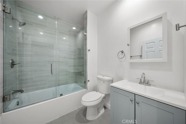 955 Brossard, Thousand Oaks, CA 91360