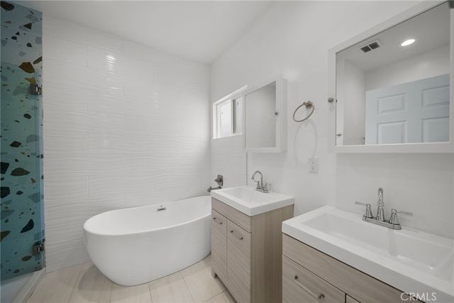 955 Brossard, Thousand Oaks, CA 91360