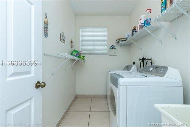 1032 Silktree Ln, Weston, FL 33327