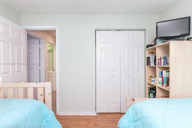 1032 Silktree Ln, Weston, FL 33327