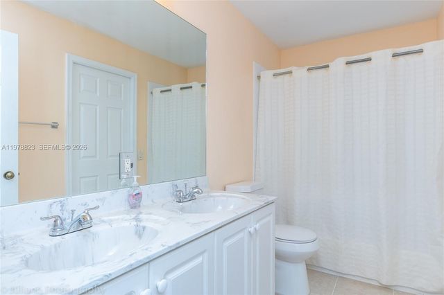 1032 Silktree Ln, Weston, FL 33327