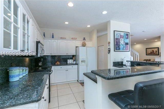 1032 Silktree Ln, Weston, FL 33327