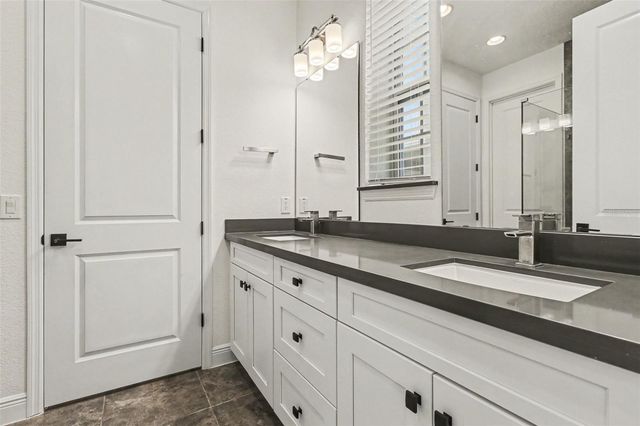 8274 NEMOURS PARKWAY, Orlando, FL 32827