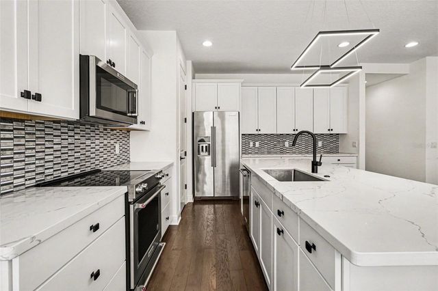 8274 NEMOURS PARKWAY, Orlando, FL 32827