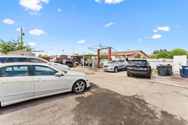 10301 NW 27th Ave, Miami, FL 33147