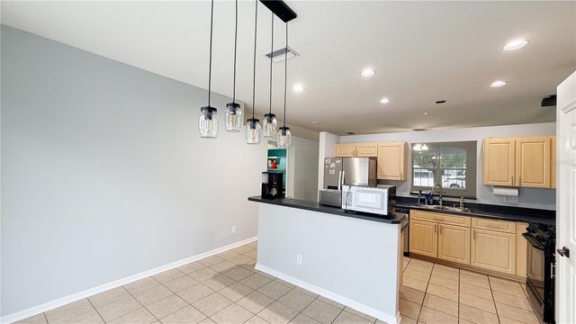 619 SCHOONER BAY COURT, Valrico, FL 33594