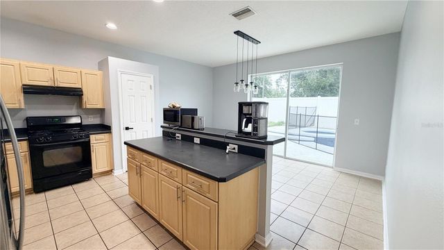 619 SCHOONER BAY COURT, Valrico, FL 33594
