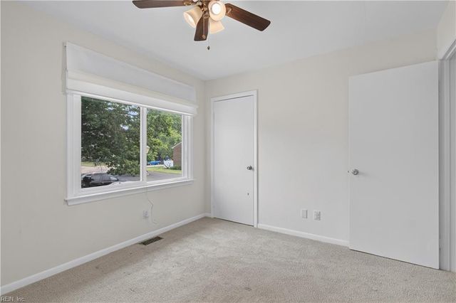 435 Barberton DR, Virginia Beach, VA 23451
