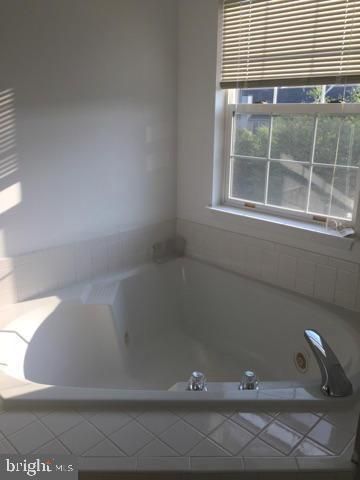 6565 KELSEY POINT CIR, Alexandria, VA 22315