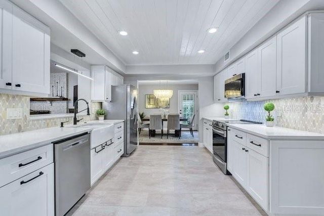 2572 FIFESHIRE DRIVE, Winter Park, FL 32792